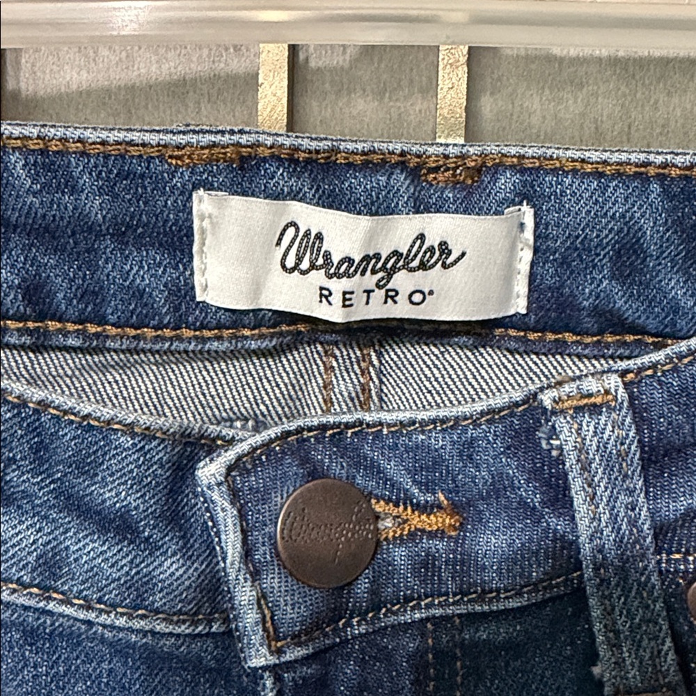 Wrangler RETRO, mid rise bootcut jeans, 28x31.5 per measurements - Picture 3 of 6